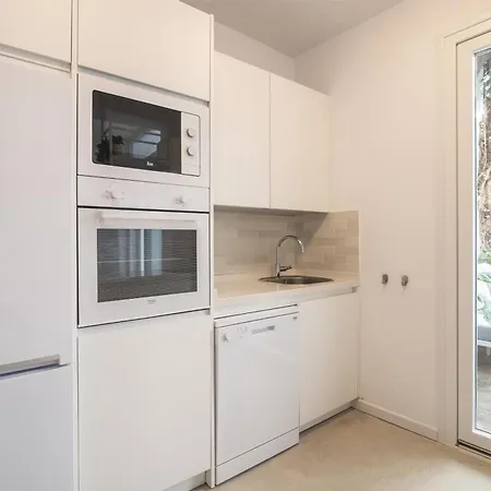 度假居 2br Townhouse In Centre