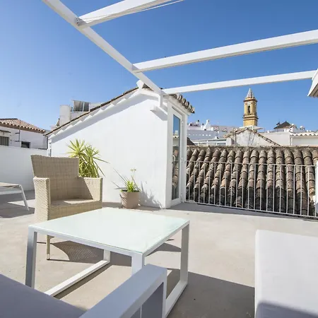Hébergement de vacances 2br Townhouse In Centre Estepona