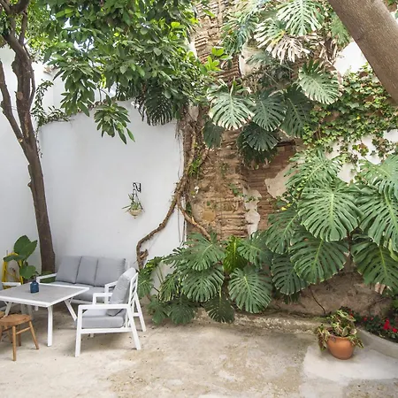 2br Townhouse In Centre Hébergement de vacances Estepona