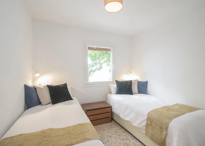 2br Townhouse In Centre Estepona